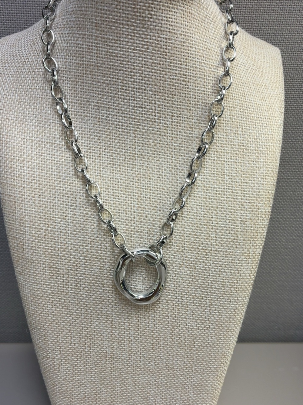 Silver Chain Necklace with Circle Pendant - Women Jewelry waterproof